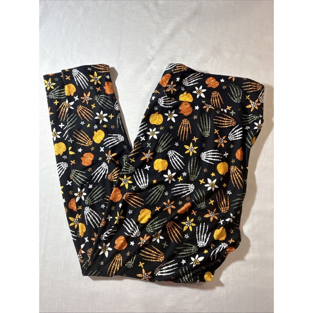 Lularoe TC2 Skeleton Hands Leggings Size 14-24